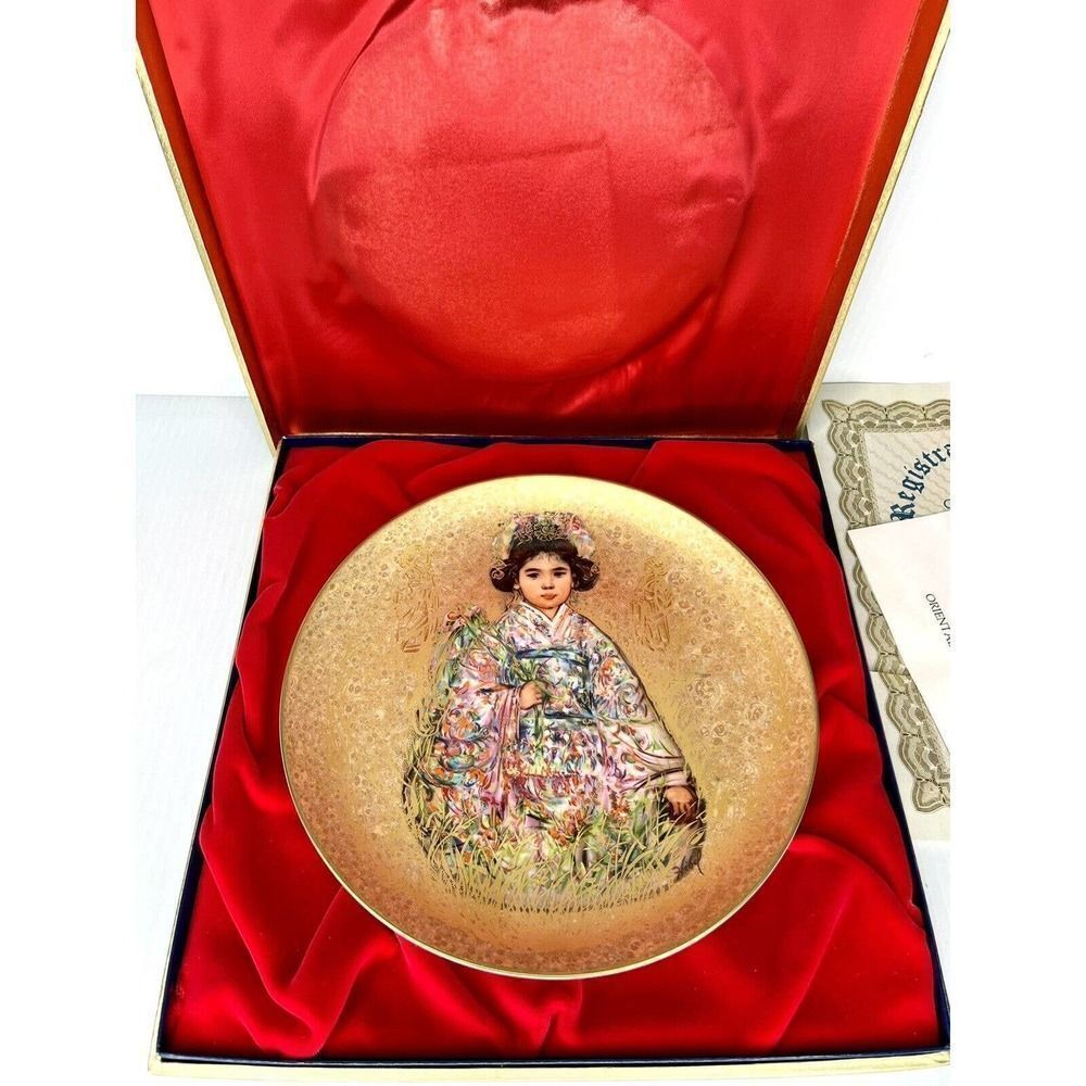 Sakura by Edna Hibel Oriental Gold #3 Complete Certified Collector's Plate
